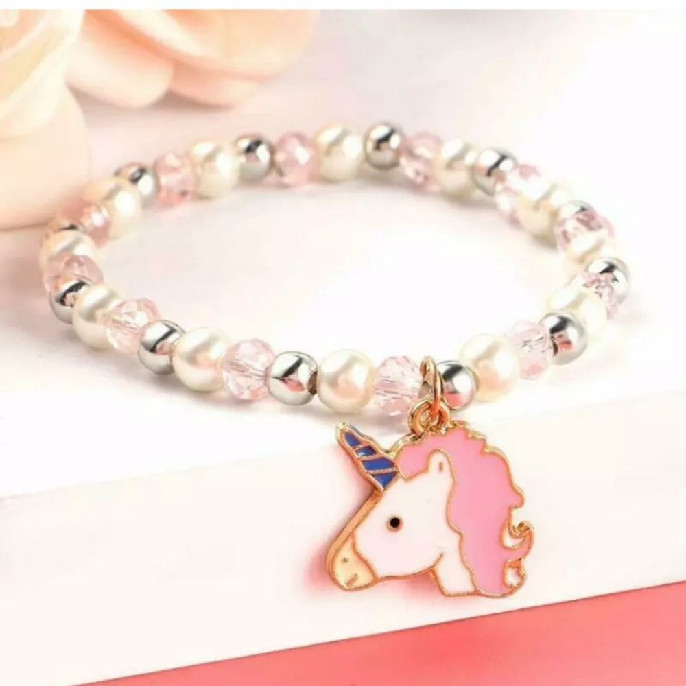 Brand New Unicorn 🦄 Horse girl Bracelet Beautiful 😍